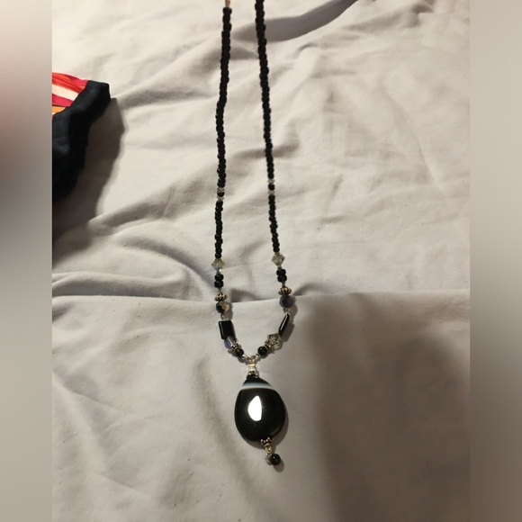 Avon Stone Necklace - Picture 4 of 9